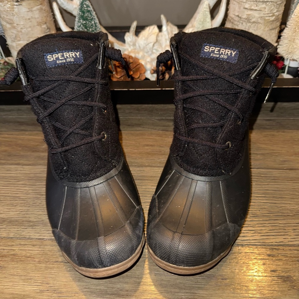 Sperry Wool Quilted Duck and Rain Boots, Size 7, Black on Black